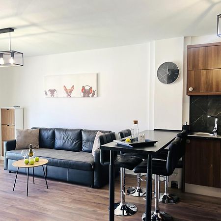 Paulmarie Apartment In Colina Blanca Адехе Экстерьер фото