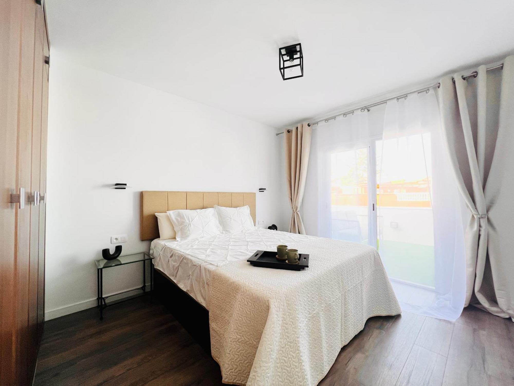 Paulmarie Apartment In Colina Blanca Адехе Экстерьер фото